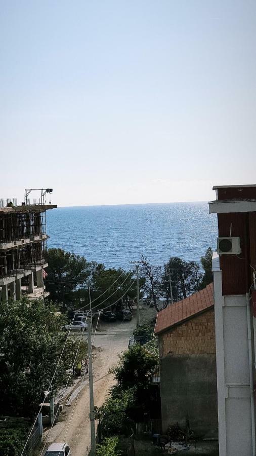 Deor Hotel Shëngjin Екстериор снимка